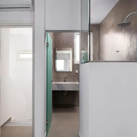 Private Escape In Rhodes For 8 *