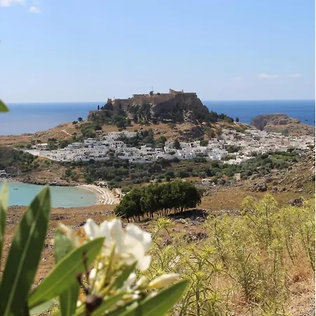 Private Escape In Rhodes For 8 *